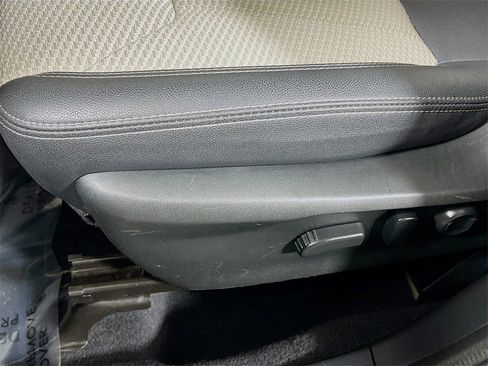 Used 2023 Subaru Forester Premium image 18