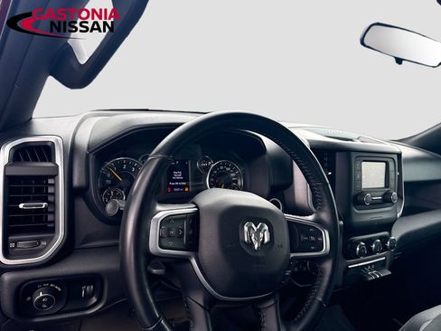 Used 2021 RAM 1500 Big Horn AWD/4WD image 11