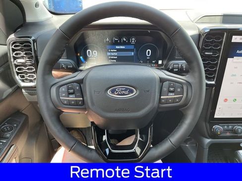 New 2025 Ford Ranger Lariat w/ FX4 Off-Road Package AWD/4WD image 12