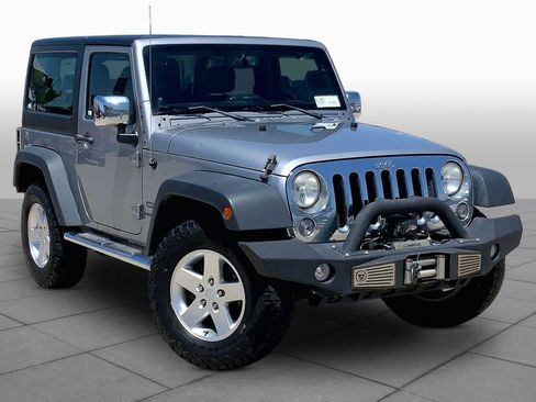 Used 2014 Jeep Wrangler Sport w/ Quick Order Package 23S AWD/4WD image 3