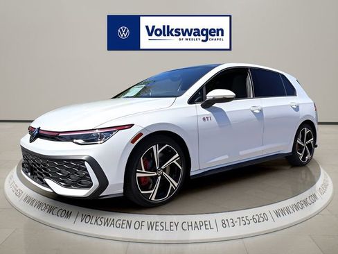 New 2025 Volkswagen GTI SE FWD image 3