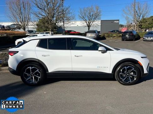 Used 2025 Chevrolet Equinox EV LT image 8
