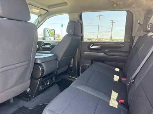 Used 2025 Chevrolet Silverado 2500 LT w/ Convenience Package AWD/4WD image 27