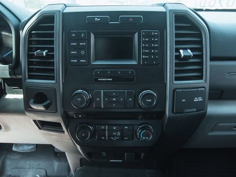 Used 2017 Ford F350 XL w/ Power Equipment Group RWD image 17
