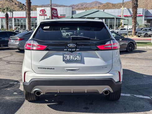 Used 2024 Ford Edge Titanium w/ Equipment Group 301A AWD/4WD image 9