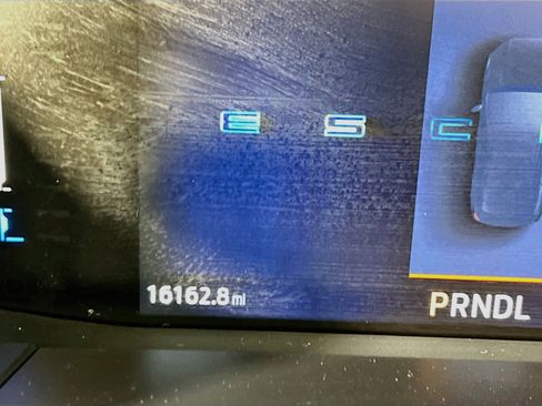 Used 2024 Ford Escape ST-Line image 12