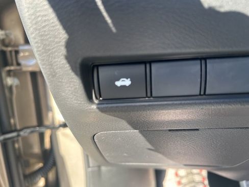 New 2026 Nissan Sentra SV FWD image 16