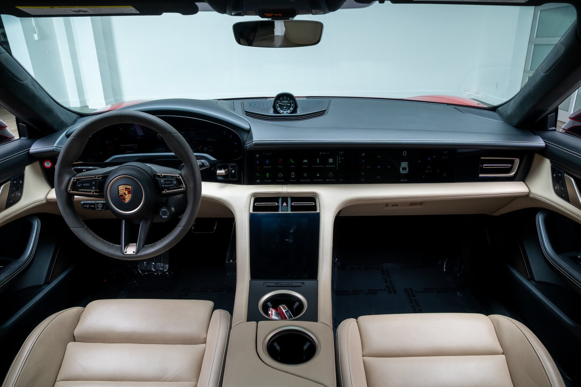 Used 2022 Porsche Taycan Turbo S AWD/4WD image 9