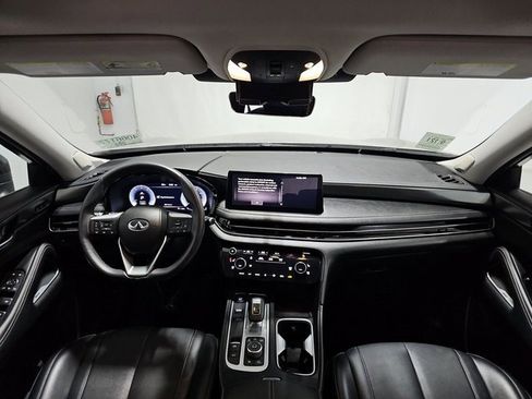 Used 2023 INFINITI QX60 Luxe w/ Performance Audio Package image 4