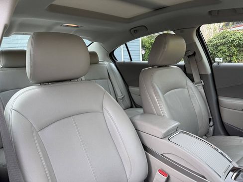 Used 2011 Buick LaCrosse CXL w/ Driver Confidence Package AWD/4WD image 19