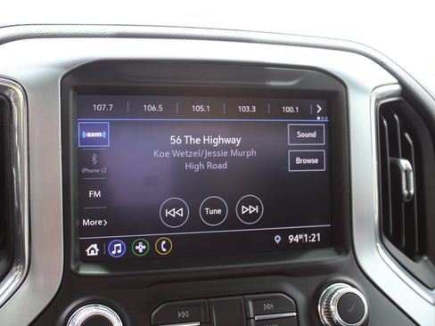 Used 2022 GMC Sierra 3500 SLE w/ SLE Convenience Package AWD/4WD image 28