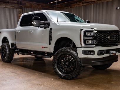 Used 2026 Ford F250 Lariat w/ Black Appearance Package