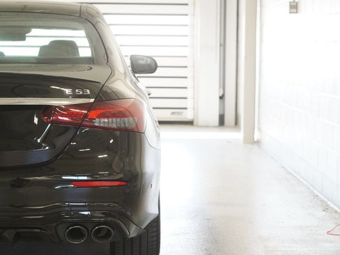 Certified 2022 Mercedes-Benz E 53 AMG 4MATIC Sedan image 10