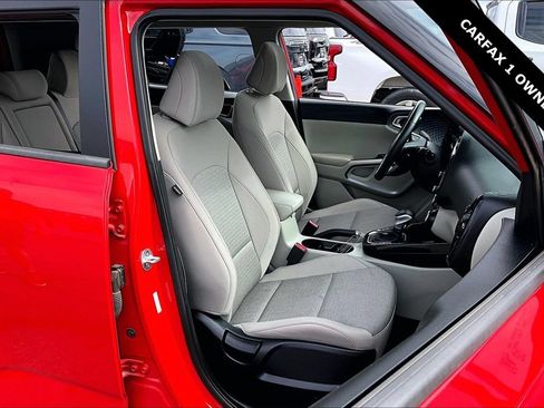 Used 2023 Kia Soul EX FWD image 28