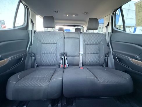 Used 2017 GMC Acadia SLE image 29