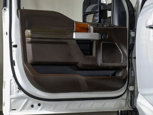 Used 2022 Ford F250 King Ranch w/ King Ranch Ultimate Package image 33