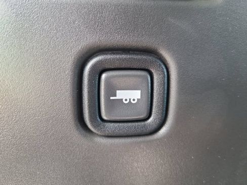 New 2026 Chevrolet Express 2500 w/ Driver Convenience Package RWD image 23