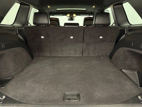 Used 2019 Jeep Grand Cherokee Limited image 12