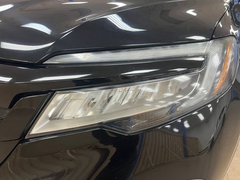 Certified 2021 Honda Pilot Black Edition image 26