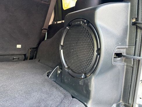 Used 2014 Jeep Wrangler Unlimited Sahara w/ Connectivity Group AWD/4WD image 40