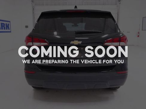 Used 2024 Chevrolet Equinox LS w/ Driver Confidence II Package image 6