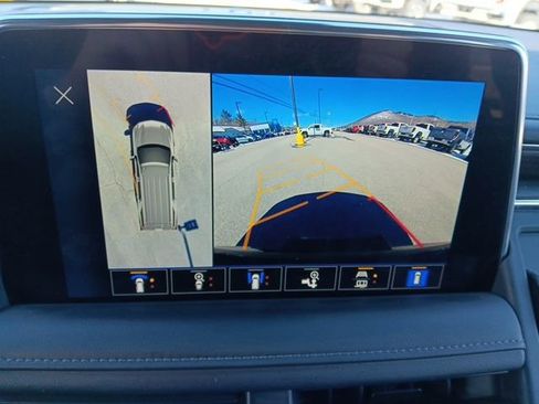 Used 2023 Chevrolet Tahoe Z71 w/ Luxury Package image 21