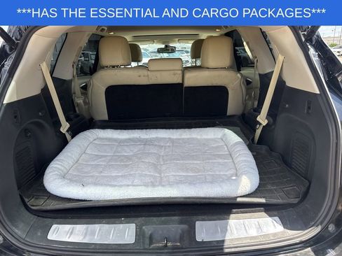 Used 2020 INFINITI QX60 Luxe w/ Essential Package FWD image 32