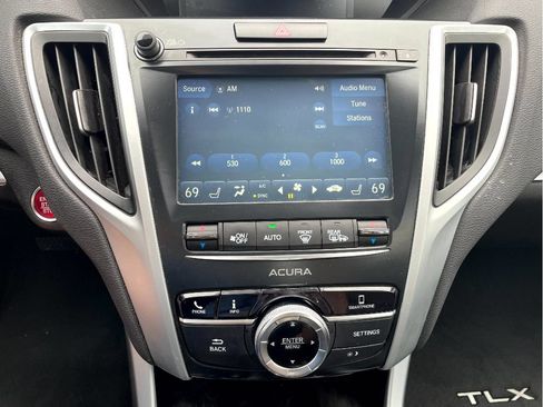 Used 2019 Acura TLX FWD image 18