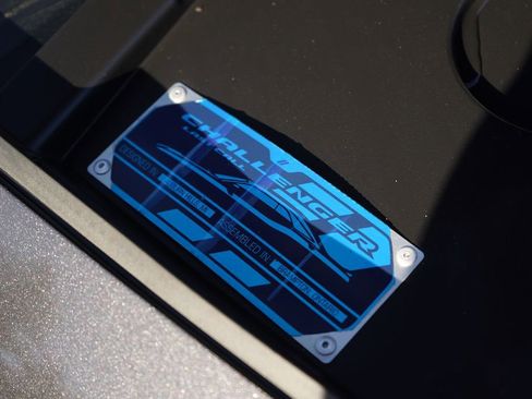 Used 2023 Dodge Challenger SRT Hellcat w/ Driver Convenience Group RWD image 19