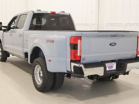 New 2025 Ford F350 Lariat w/ Lariat Ultimate Package image 6