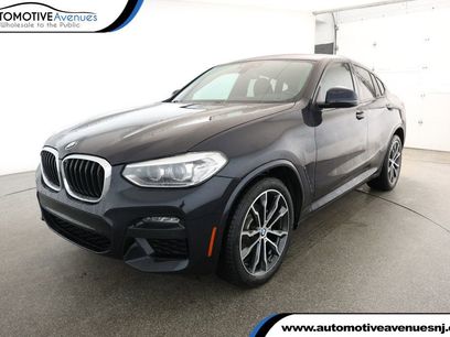 Used 2020 BMW X4 xDrive30i w/ M Sport Package 2
