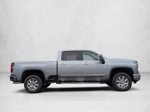 New 2026 Chevrolet Silverado 2500 High Country w/ High Country Premium Package AWD/4WD image 4