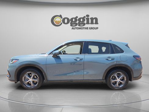 Used 2024 Honda HR-V EX-L image 2