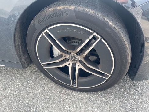 Used 2025 Mercedes-Benz E 350 4MATIC Sedan w/ Driver Assistance Package image 4