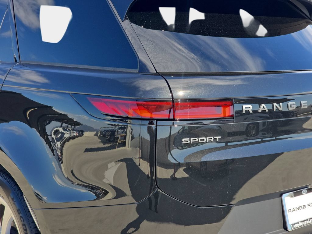 New 2026 Land Rover Range Rover Sport SE AWD/4WD image 36