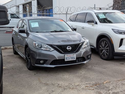 Used 2018 Nissan Sentra SR w/ SR Midnight Edition Package image 2