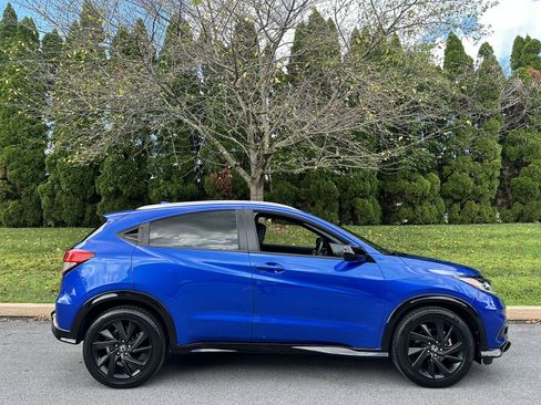 Used 2021 Honda HR-V Sport image 44