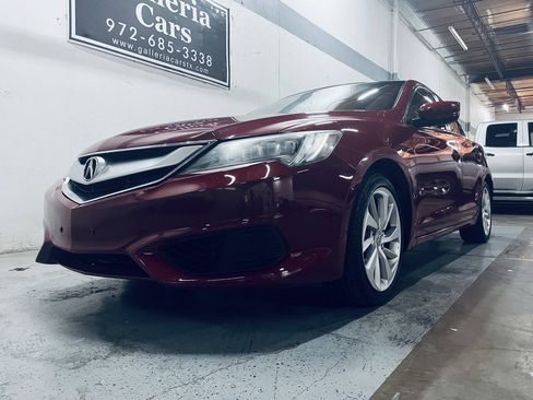 Used 2017 Acura ILX FWD image 2