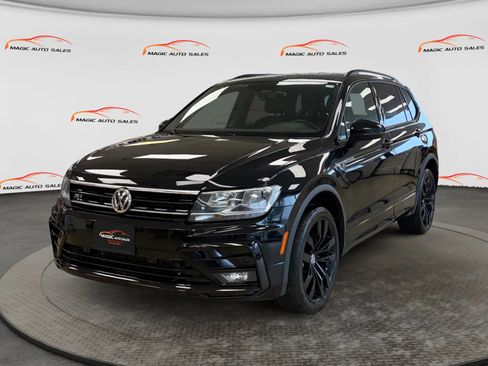 Used 2021 Volkswagen Tiguan SE R-Line AWD/4WD image 1