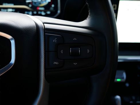 Used 2024 GMC Sierra 3500 Denali w/ Denali Reserve Package image 20