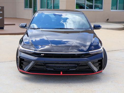 New 2026 Hyundai Elantra N FWD image 28
