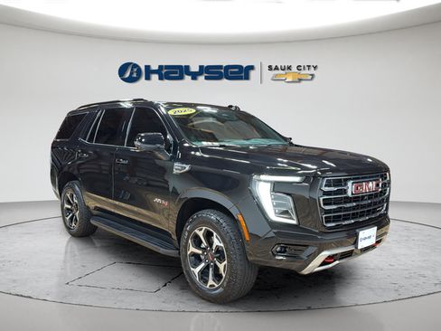 Used 2025 GMC Yukon AT4 AWD/4WD image 1