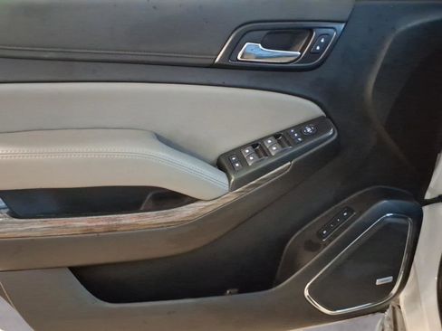 Used 2020 Chevrolet Tahoe LT AWD/4WD image 16
