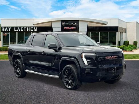 Used 2026 GMC Sierra EV Elevation w/ LPO, Elevation Dark Package AWD/4WD image 7