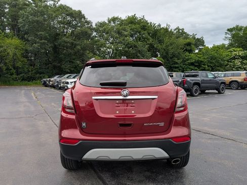 Used 2022 Buick Encore Preferred w/ Safety Package AWD/4WD image 6