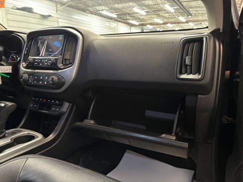 Used 2018 Chevrolet Colorado ZR2 image 29