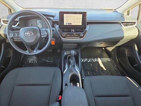 Used 2023 Toyota Corolla LE FWD image 18