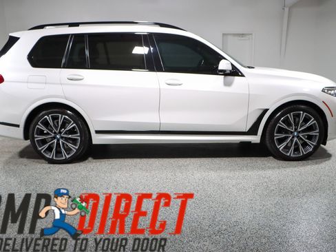 Used 2022 BMW X7 xDrive40i w/ M Sport Package image 6