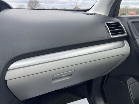 Used 2017 Subaru Forester 2.5i Premium w/ All-Weather Package image 50