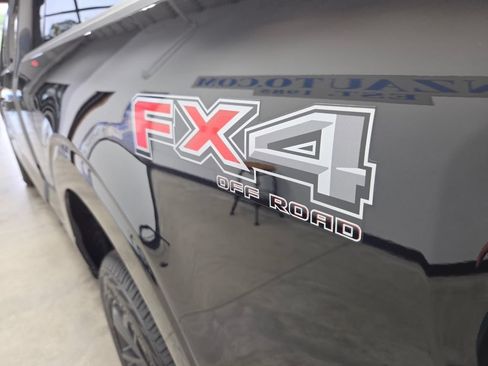 Used 2023 Ford F150 Lariat w/ Equipment Group 502A High AWD/4WD image 16